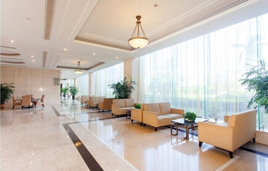 Tienyow Grand Hotel Haikou  Extérieur photo